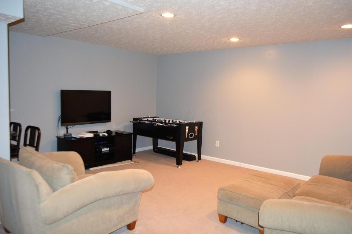 7642 Tullymore Dr, Dublin, OH 43016 photo 17