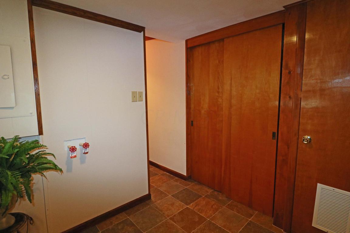 787 Maple Ave, Hebron, OH 43025 photo 11