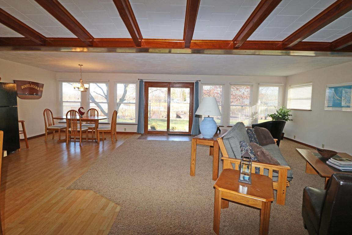 787 Maple Ave, Hebron, OH 43025 photo 2