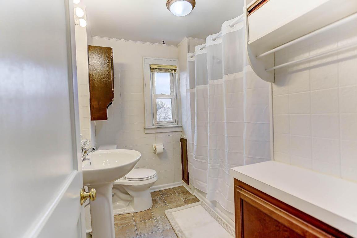331 E Hinman Ave, Columbus, OH 43207 photo 17