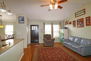 3174 Heatherside Dr, Dublin, OH 43017 photo 3