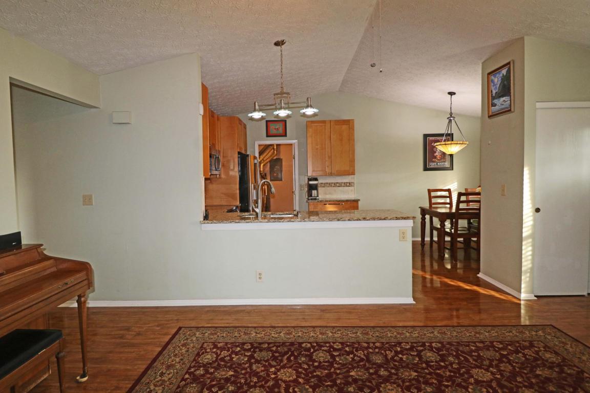 3174 Heatherside Dr, Dublin, OH 43017 photo 6
