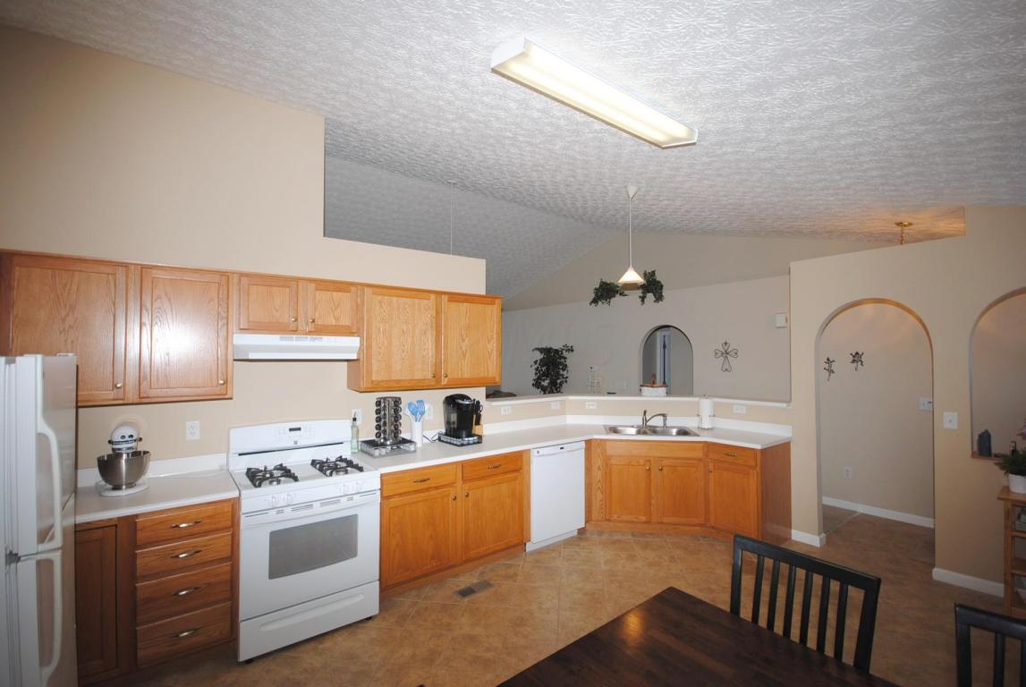 115 Tabilore Loop, Delaware, OH 43015 photo 4