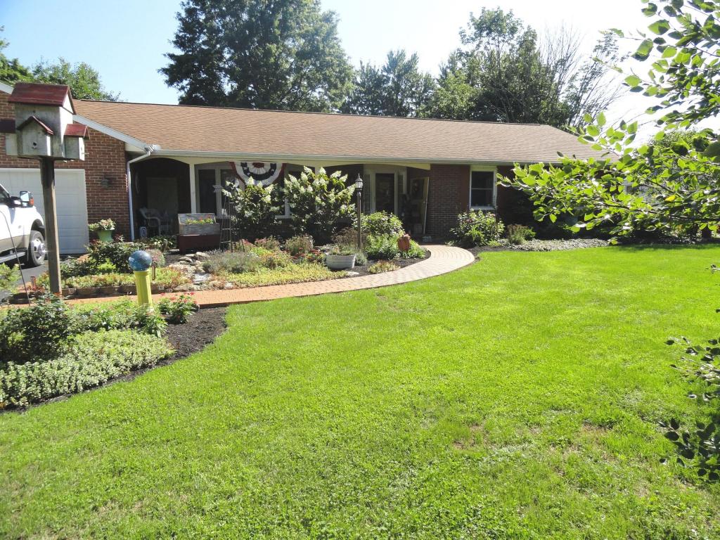723 Christopher Dr, Marion, OH 43302 photo 1
