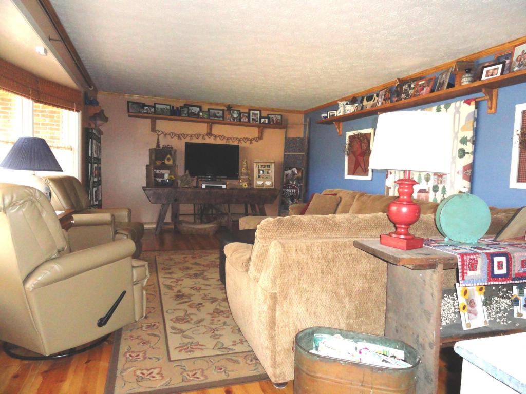 723 Christopher Dr, Marion, OH 43302 photo 5