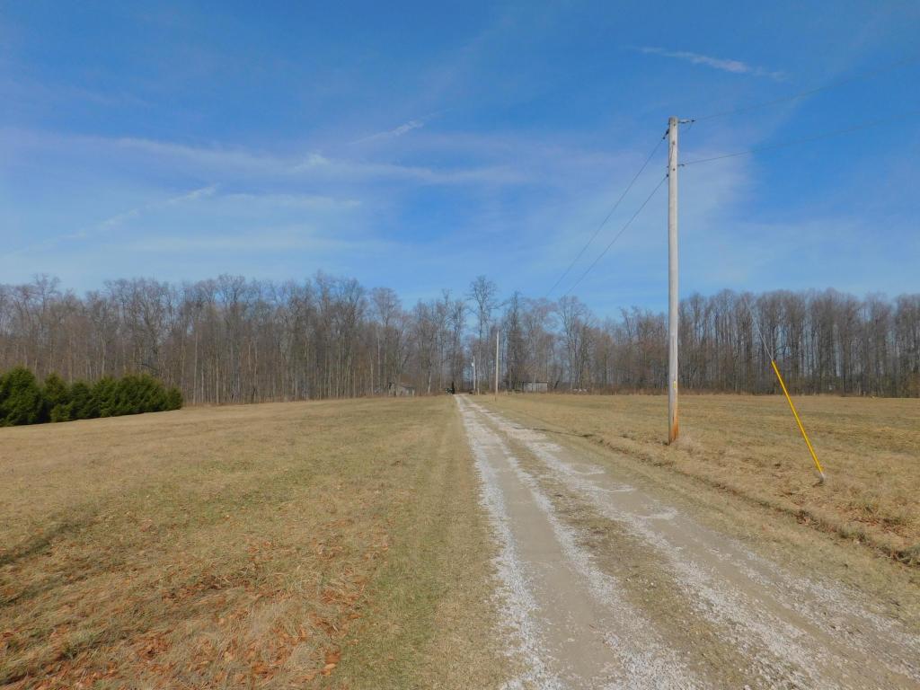 2344 Painter Rd, Fredericktown, OH 43019 photo 1