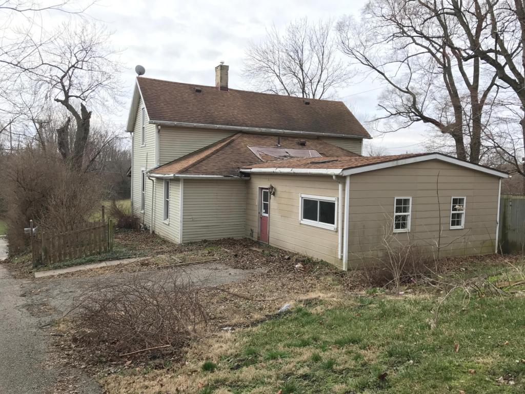 2416 Lagonda Ave, Springfield, OH 45503 photo 2