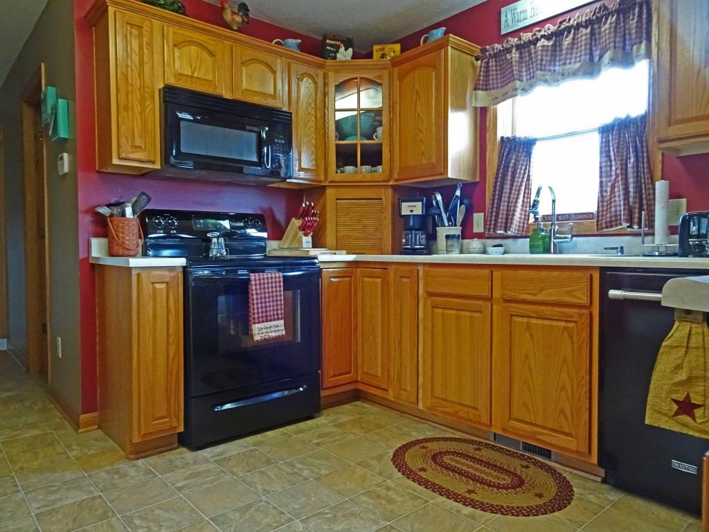 36934 Williams Rd, Logan, OH 43138 photo 5