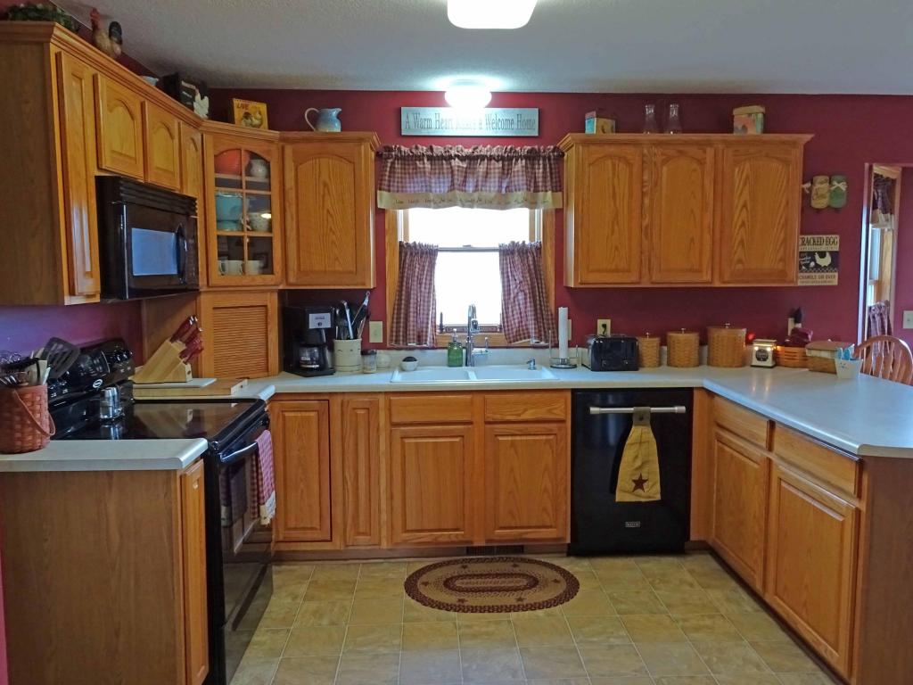 36934 Williams Rd, Logan, OH 43138 photo 6