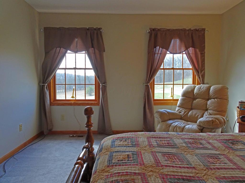 36934 Williams Rd, Logan, OH 43138 photo 17