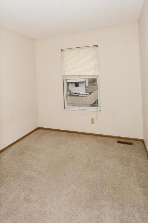 1491 Ringfield Dr, Galloway, OH 43119 photo 11