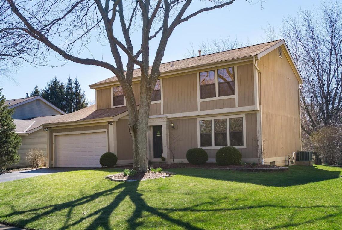 6323 Valley Stream Dr, Dublin, OH 43017 photo 2