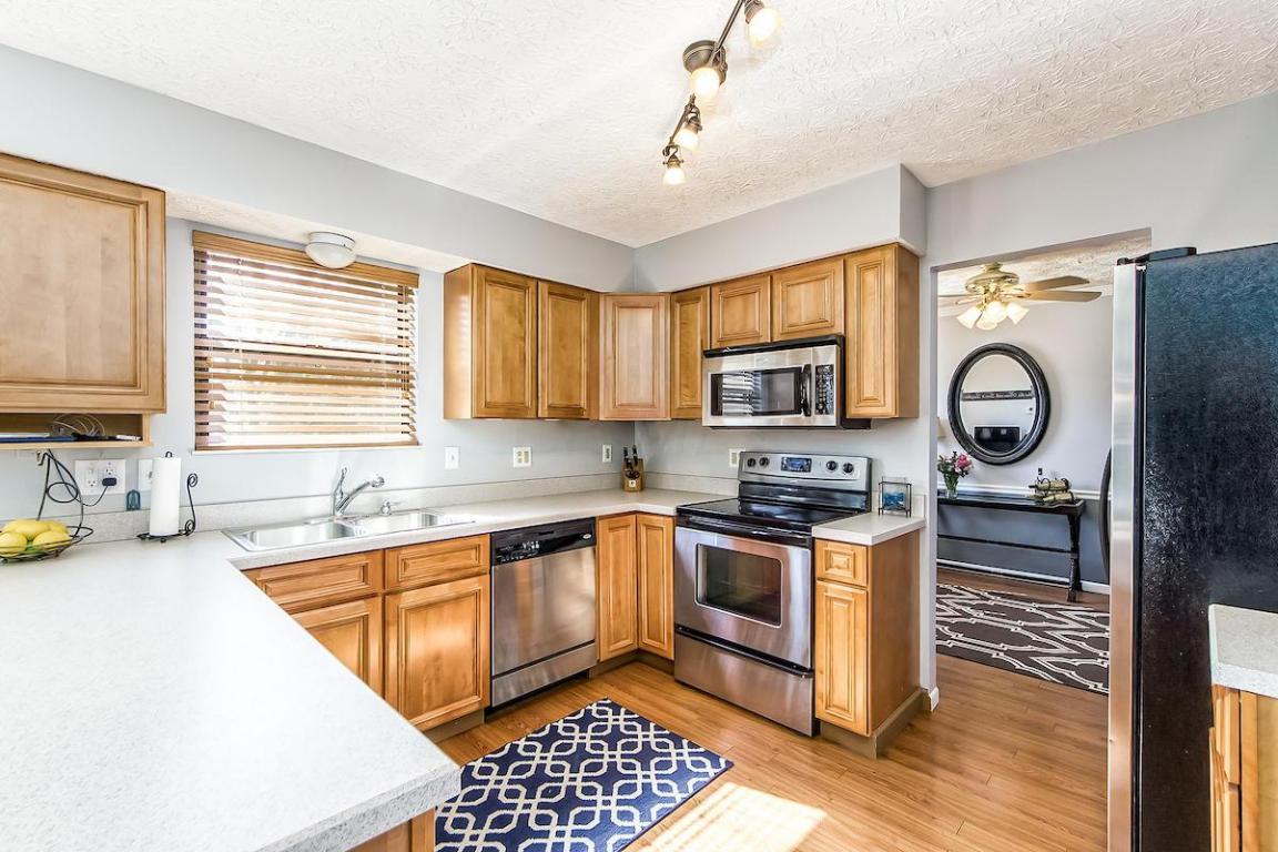 6323 Valley Stream Dr, Dublin, OH 43017 photo 5