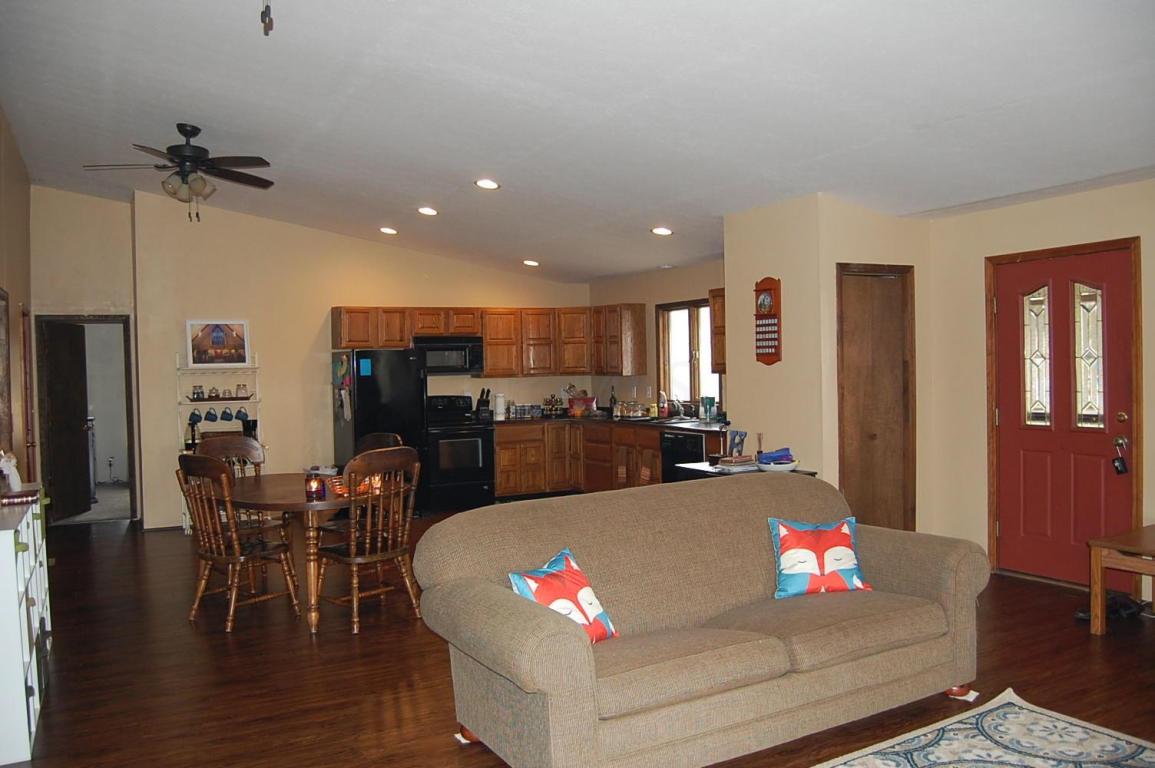 5287 Twitchell Rd, Springfield, OH 45502 photo 4