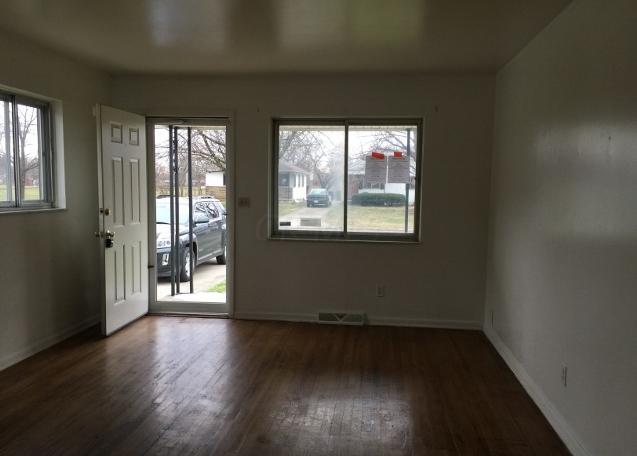 964 Ruby Ave, Columbus, OH 43227 photo 3
