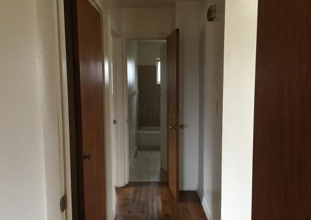 964 Ruby Ave, Columbus, OH 43227 photo 7