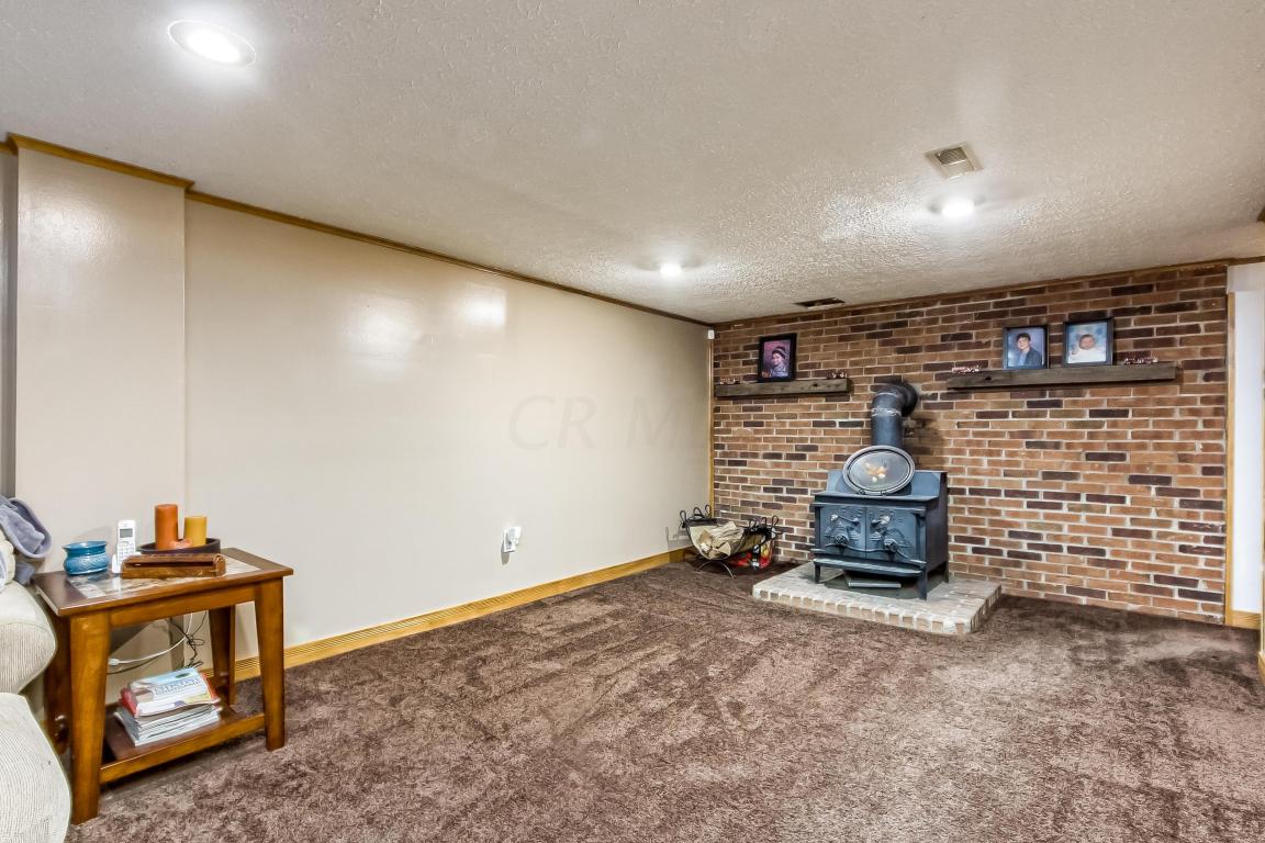 12561 Clark Dr, Orient, OH 43146 photo 17