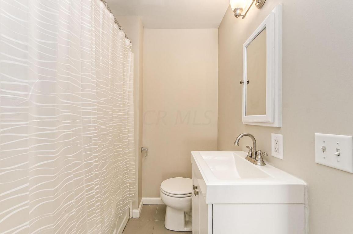 205 E Hinman Ave, Columbus, OH 43207 photo 15