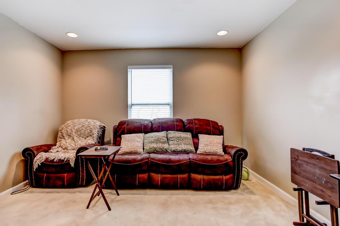 288 Haystack Ave, Pataskala, OH 43062 photo 18
