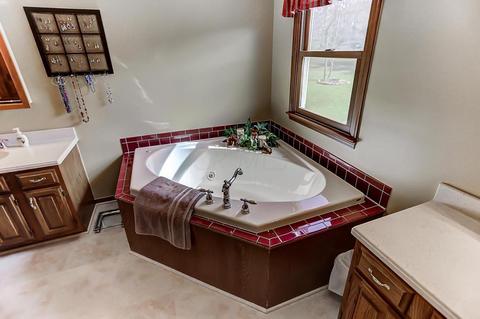 611 Alpine Cir, Heath, OH 43056 photo 24