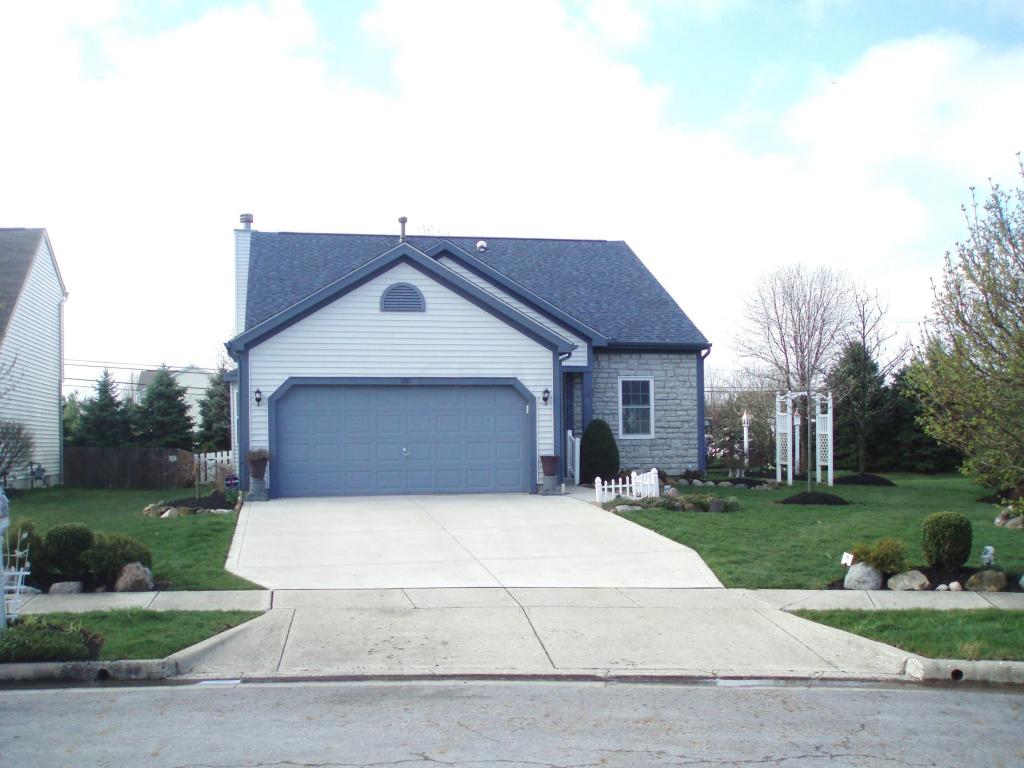 1101 Insco Loop, Blacklick, OH 43004 photo 1