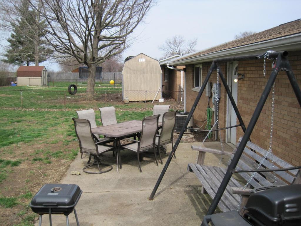 2005 Arapaho Dr, Circleville, OH 43113 photo 13