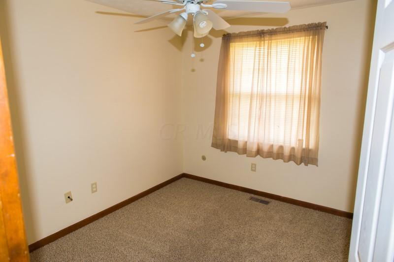 2787 Willow Rd, Springfield, OH 45502 photo 12