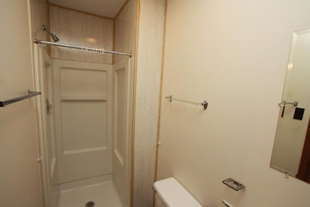 1215 South St, Circleville, OH 43113 photo 11