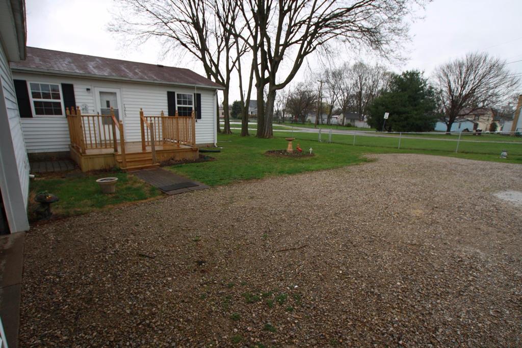 1215 South St, Circleville, OH 43113 photo 22