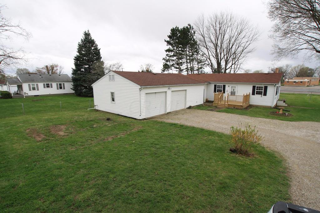 1215 South St, Circleville, OH 43113 photo 1