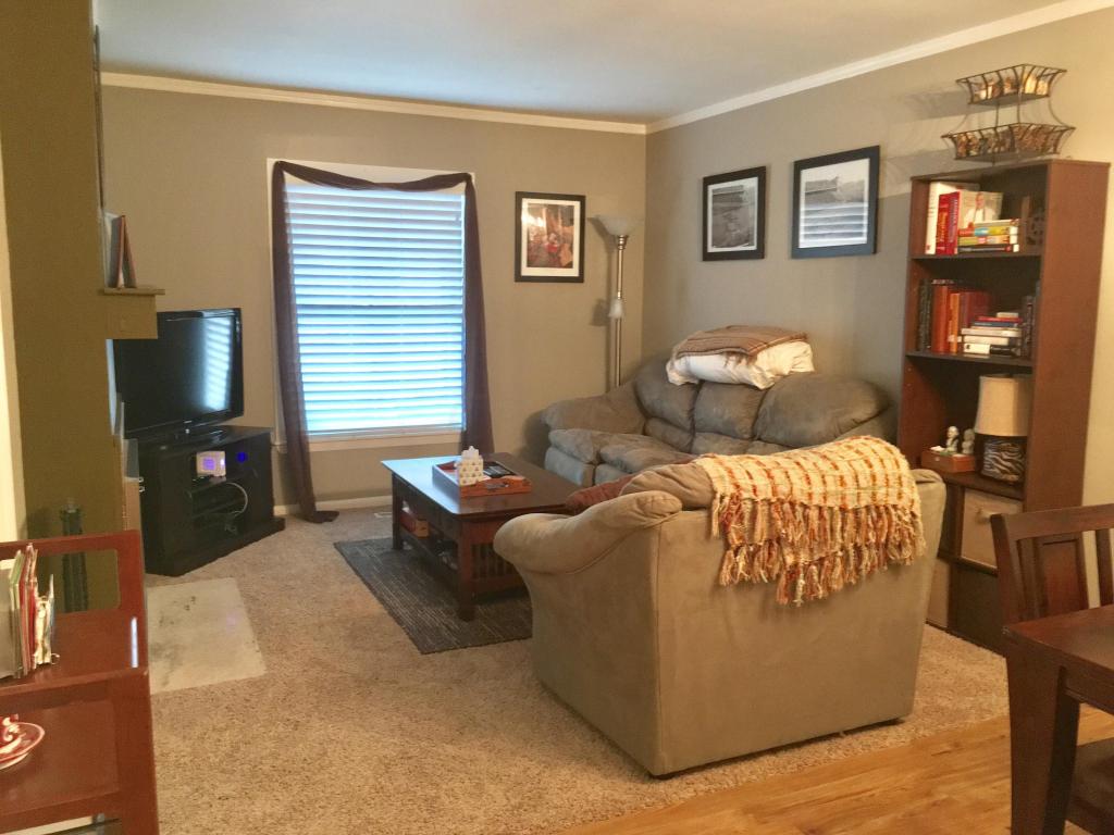 249 E Kossuth St #B, Columbus, OH 43206 photo 3