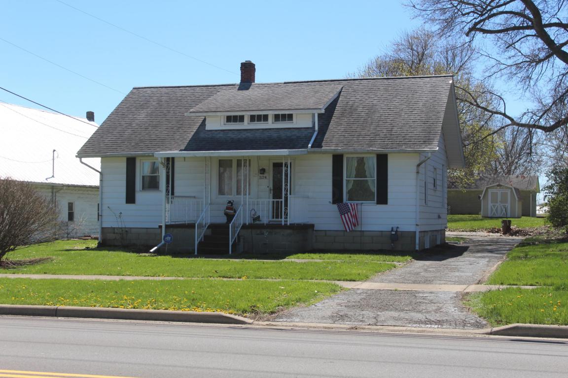 524 E Main St, Hebron, OH 43025 photo 1