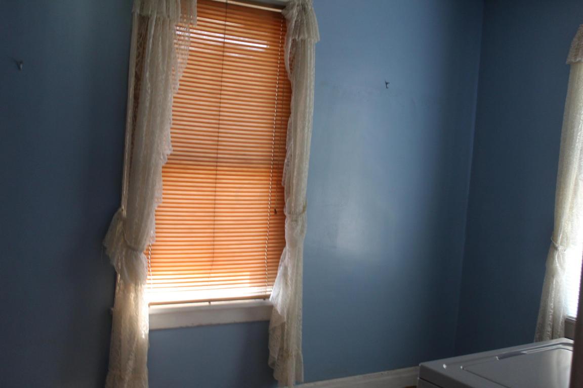 524 E Main St, Hebron, OH 43025 photo 17