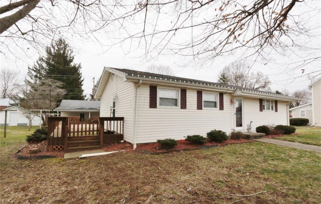 1006 High St, Dresden, OH 43821 photo 2