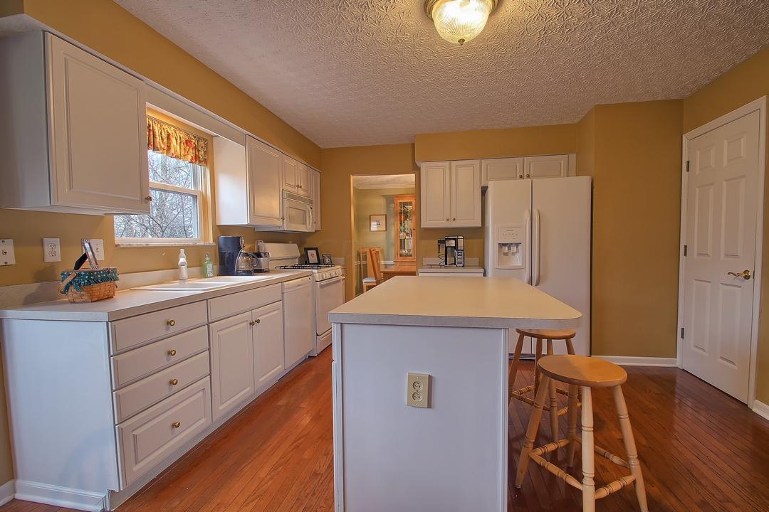 7658 Tullymore Dr, Dublin, OH 43016 photo 9