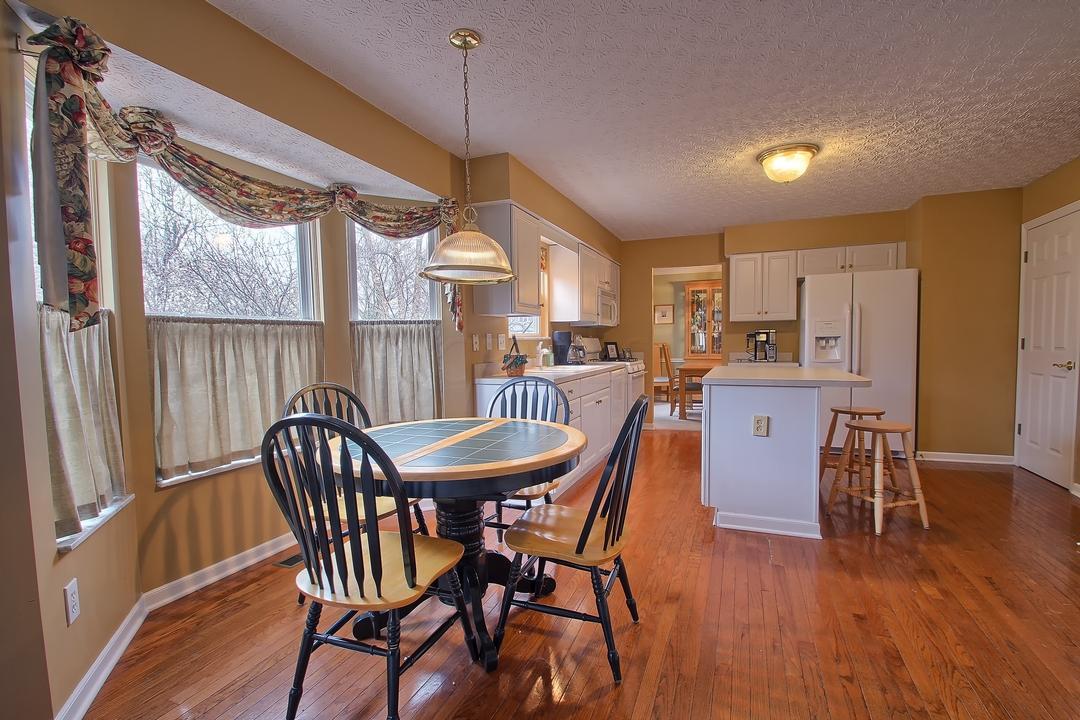 7658 Tullymore Dr, Dublin, OH 43016 photo 8