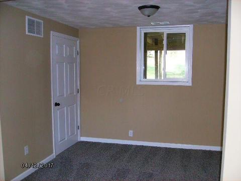 2901 Vineyard St, Springfield, OH 45503 photo 5