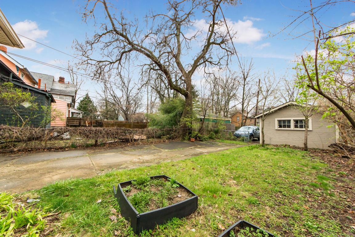 239 E Maynard Ave, Columbus, OH 43202 photo 29