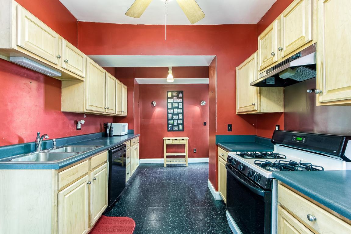 239 E Maynard Ave, Columbus, OH 43202 photo 9