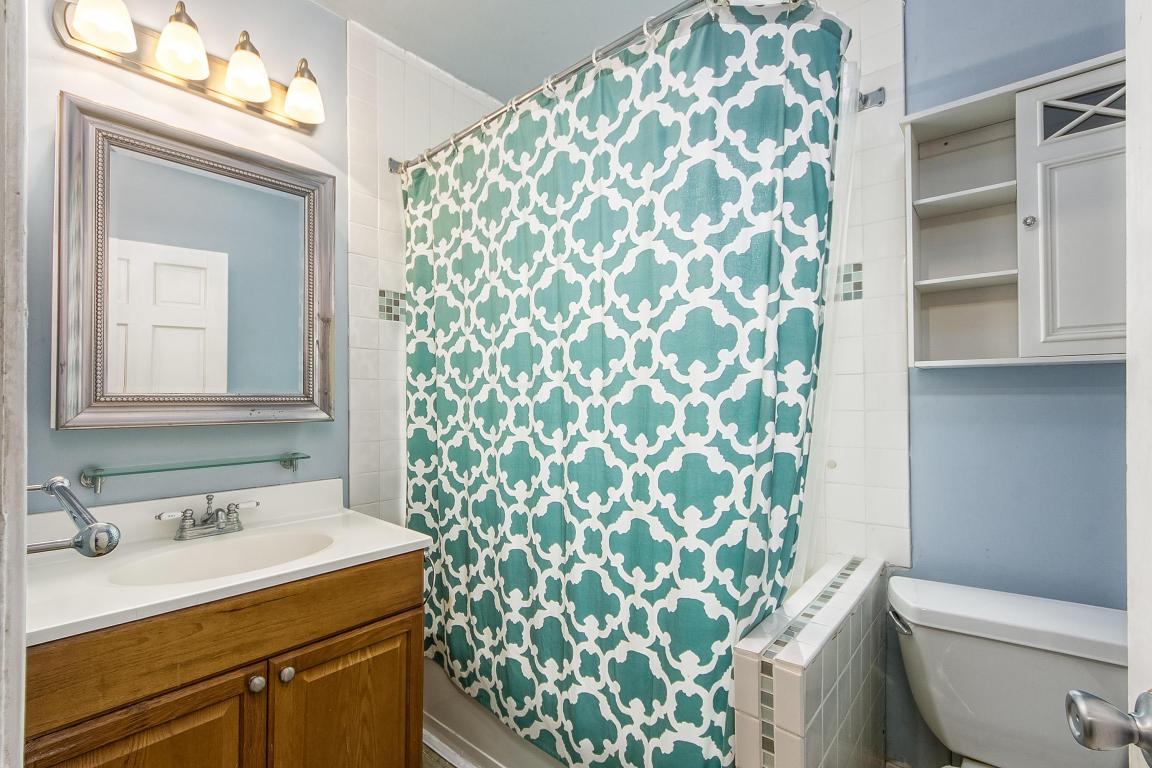 239 E Maynard Ave, Columbus, OH 43202 photo 19