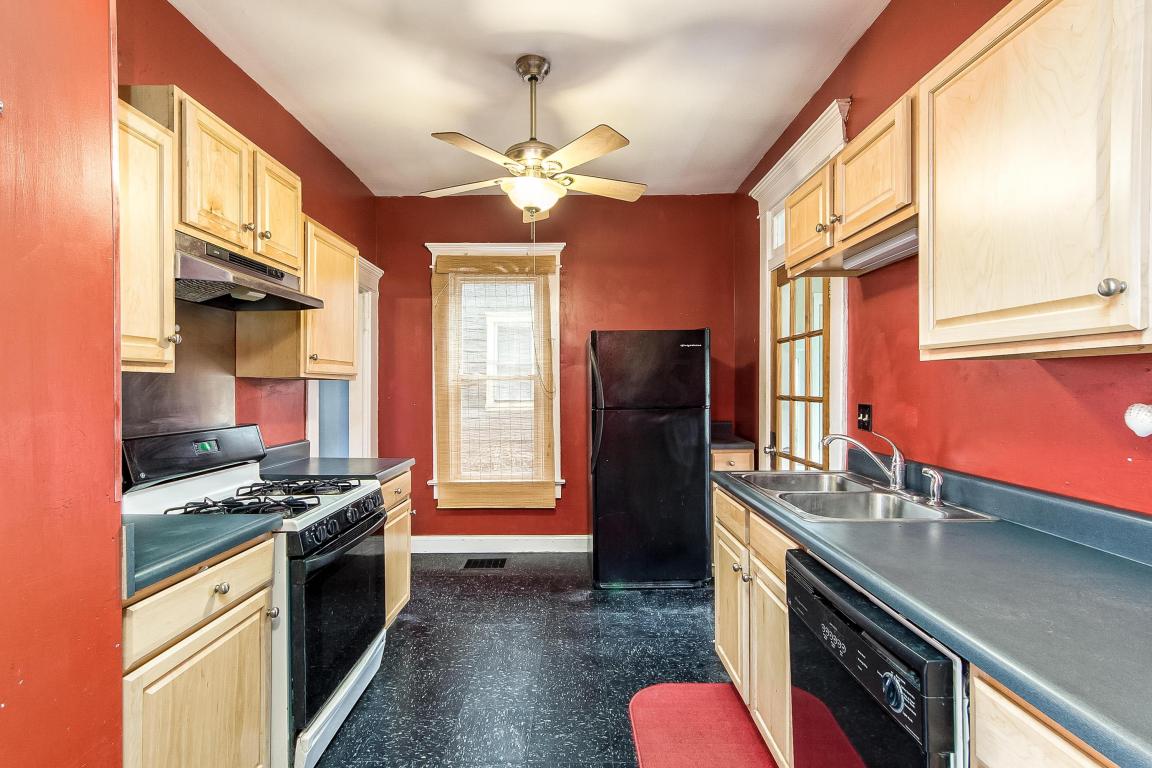 239 E Maynard Ave, Columbus, OH 43202 photo 12