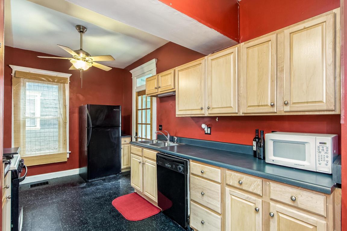 239 E Maynard Ave, Columbus, OH 43202 photo 13
