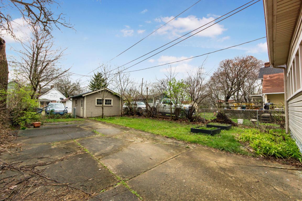 239 E Maynard Ave, Columbus, OH 43202 photo 28