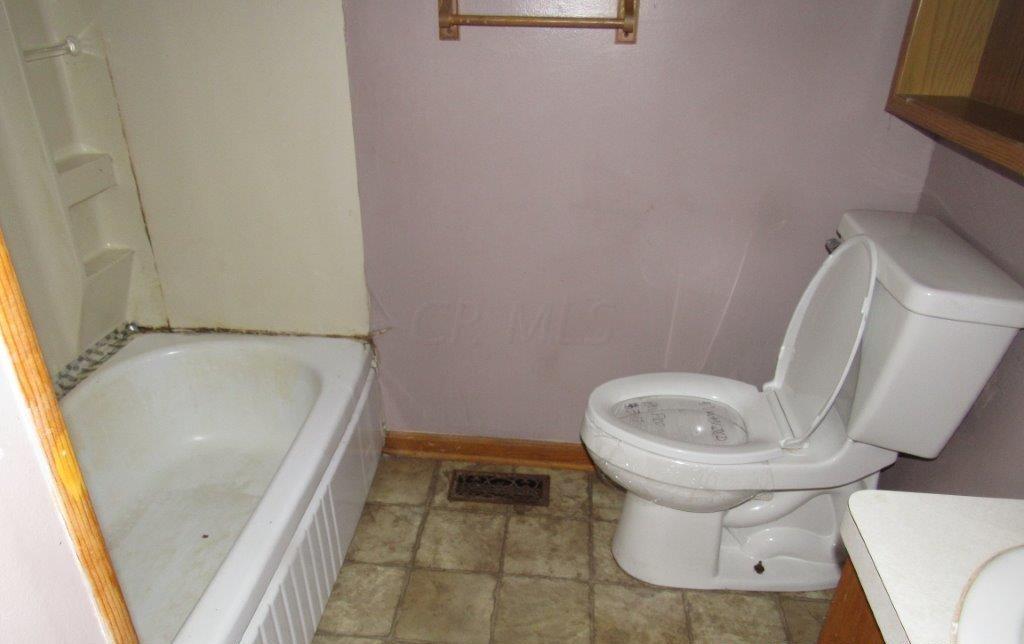 12301 Irwin Rd, Irwin, OH 43029 photo 8