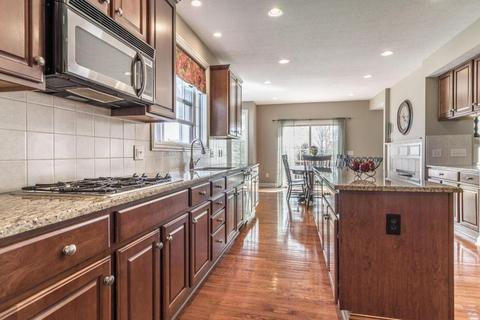 8044 Summerhouse Dr E, Dublin, OH 43016 photo 17