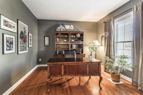 8044 Summerhouse Dr E, Dublin, OH 43016 photo 4