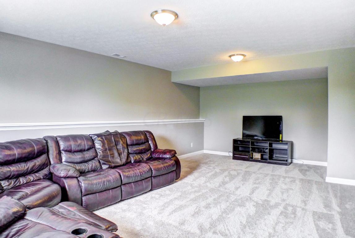 555 Eagle Walk Rd, Delaware, OH 43015 photo 11