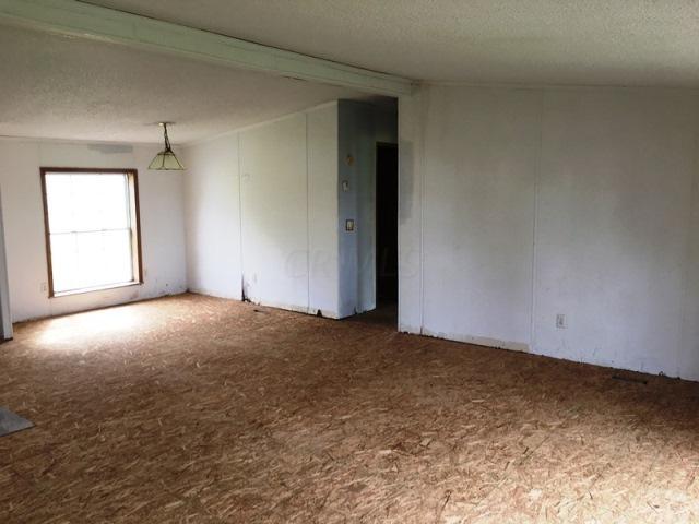 308 N Goodbread St, Nevada, OH 44849 photo 3