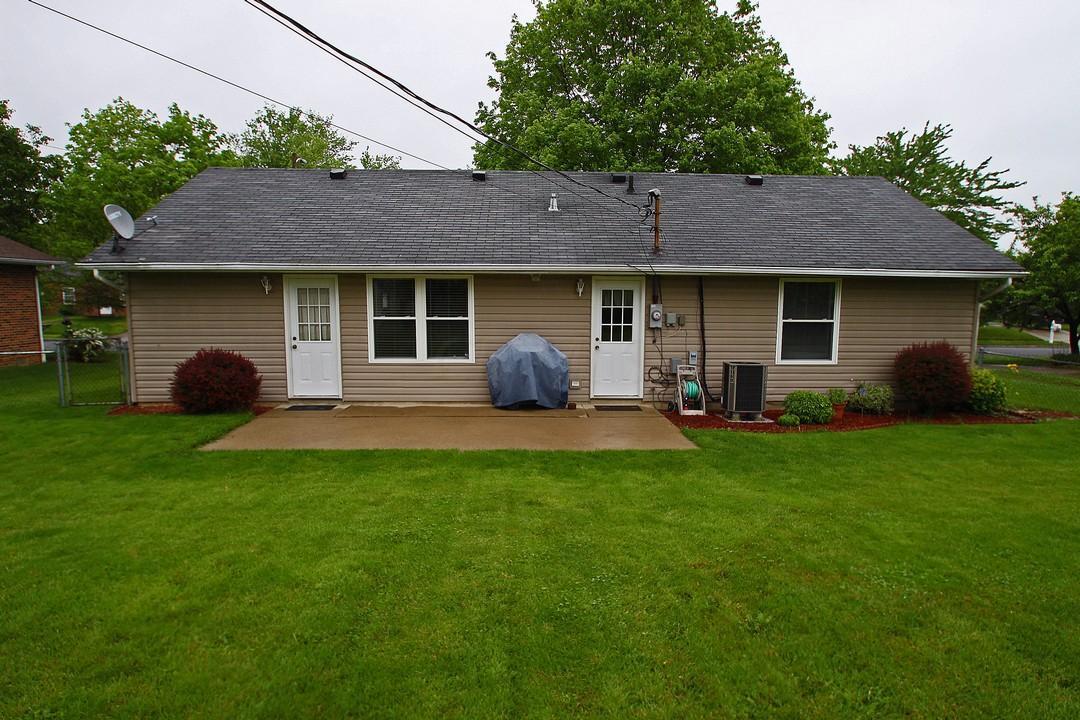336 Meadow Dr, Circleville, OH 43113 photo 6