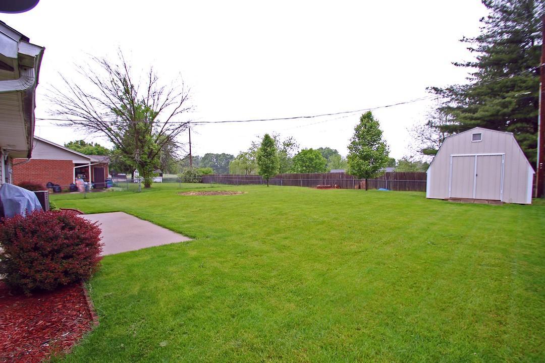 336 Meadow Dr, Circleville, OH 43113 photo 8
